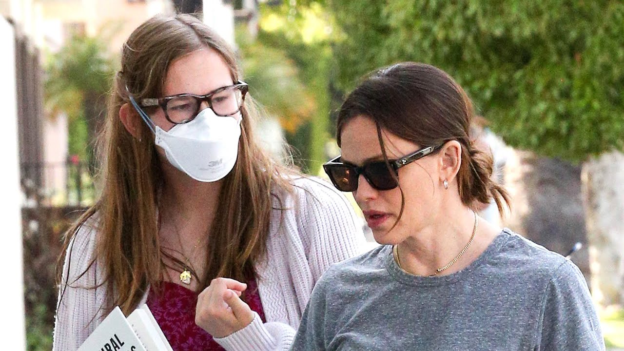 Violet Affleck Details TENSE Fight With Mom Jennifer Garner