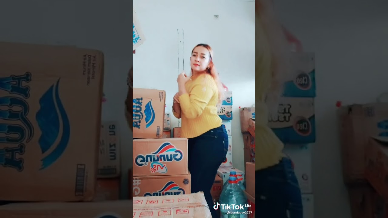 VIRAL ll tante bohay