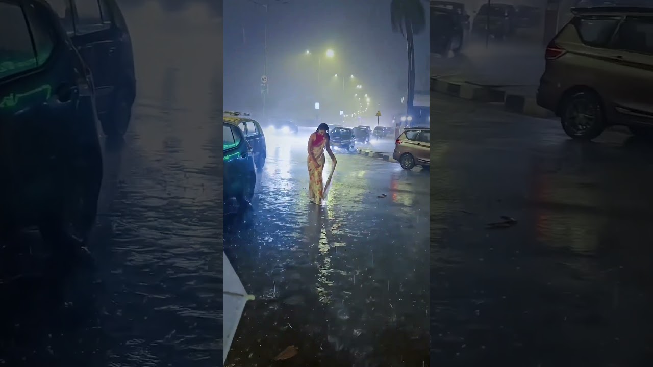 Viral Rain Girl#shortsvideo #clothingstyle#saree #backlesssaree#anjalikapoorfitness #anjalikapoor159