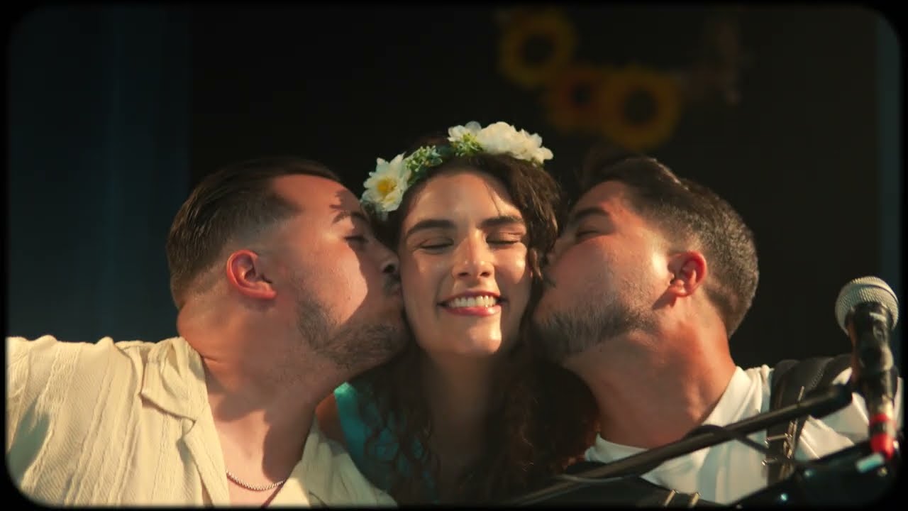 VIZINHOS - Pobre Ex-Namorado