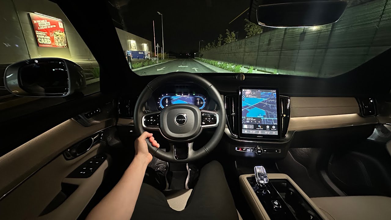 Volvo XC90 PHEV 2025 Night Test Drive