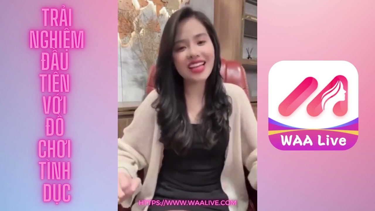 Waalive cô gái sử dụng đồ chơi