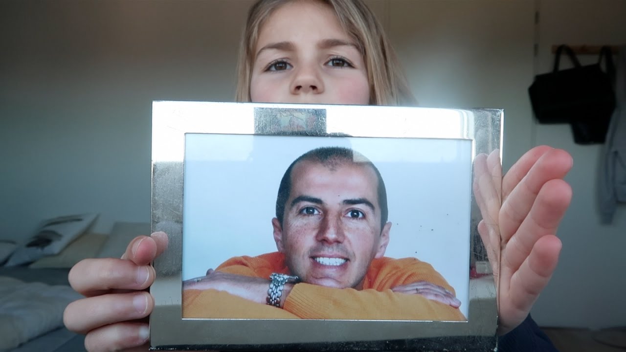 WAAR IS MIJN VADER? | SENNA BELLOD
