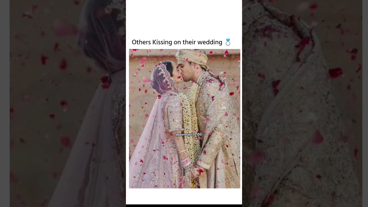 Wait for end💗🧿#viratkohli #anushkasharma #deepikapadukone #bollywood #virushka #shorts #shortsfeed