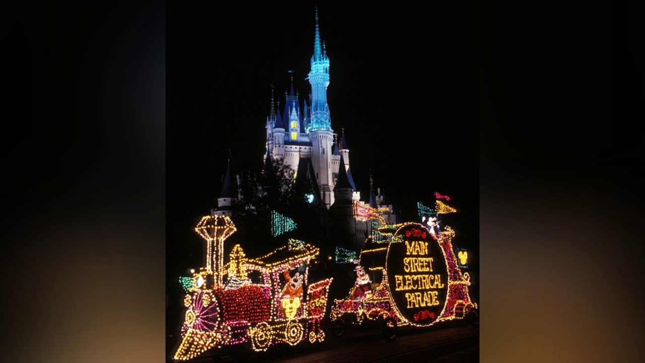 Walt Disney World's Main Street Electrical Parade Modern Soundtrack with 1977/1979 Announcements