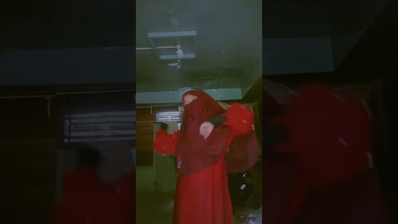 wanita bercadar joget? #cadar #ukhty #niqab #ukhti #wanitabercadar #shorts