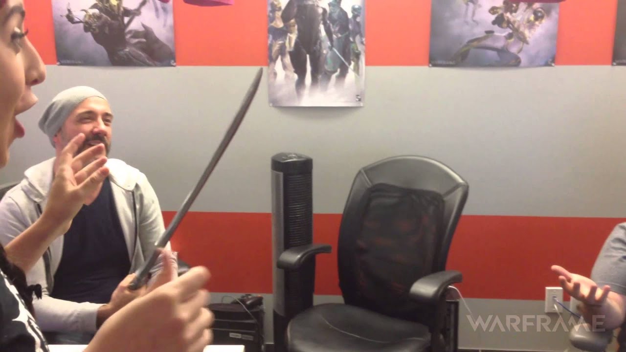 Warframe | Skana Replica Unboxing