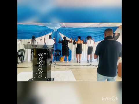 watch zodwa wabantu dancing in church impresses mzansi fans  touch zodwa private parts