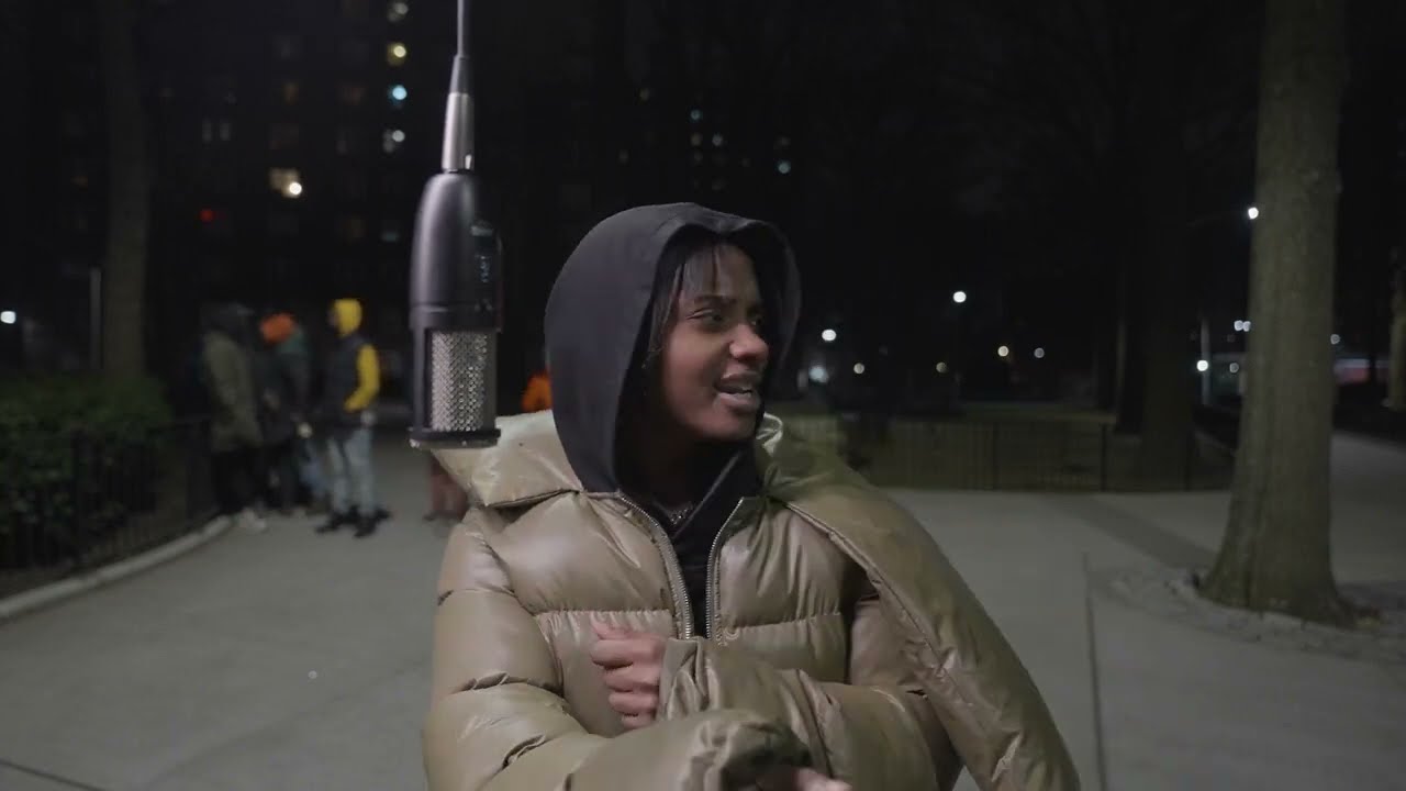 Wawa 2 Sneakyy - Hear Me Tonight (Live Performance)