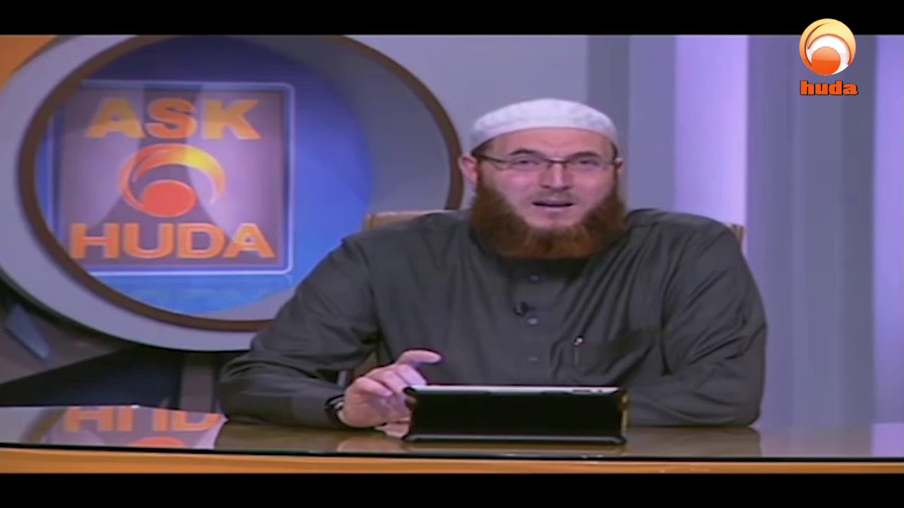 Wearing Hijab while eating or reading Quran  #HUDATV