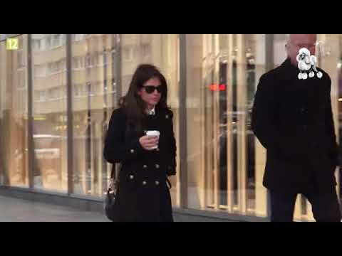 Weronika Rosati - candid leather boots 2