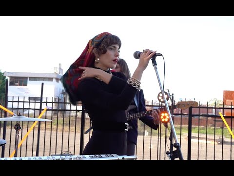 Weste - Crisantemo (Vivo en Buenos Aires)