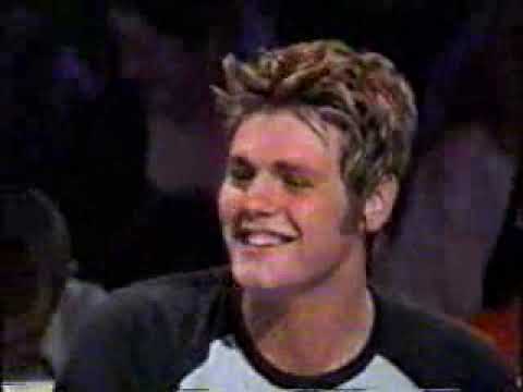Westlife - Bryan sings Beautiful Day, The Lyrics Board 2002