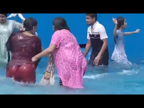 what is happening? In the happy moments of the water park@chanderjamai