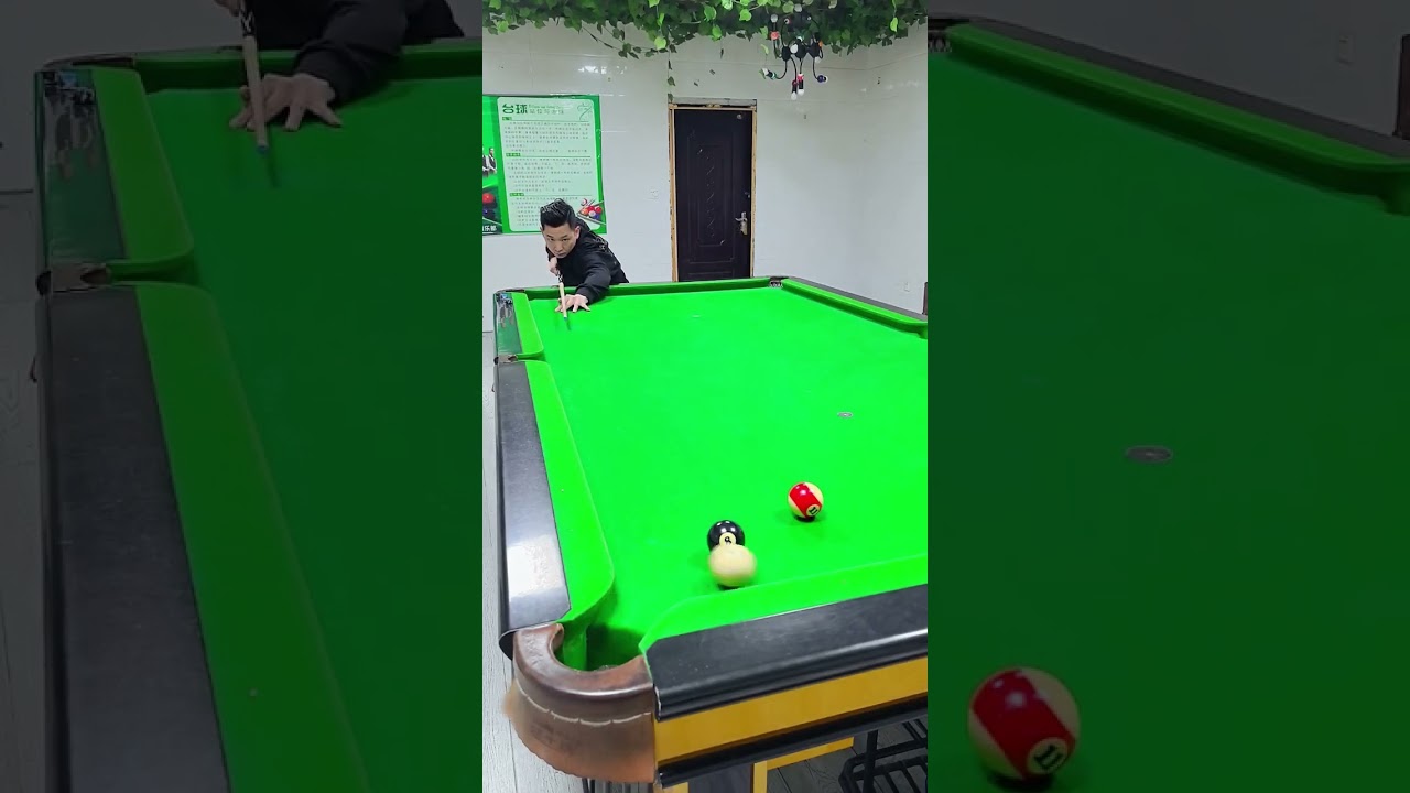 What kind of cue is interesting? Billiard cue technique. High cue sucking the pool. High cue rig