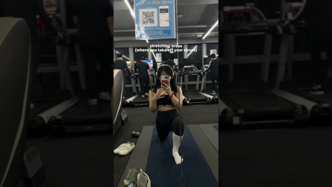 What Korean Gyms are Like #korea #gym #shorts