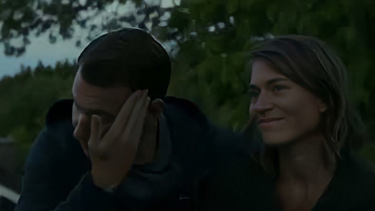 When her husband went out, she accidentally befriended her husband's friend | Movie Recap