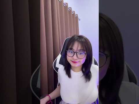 When initokyo it's live #livegirl #sexy #wow #Indonesiancelebrities