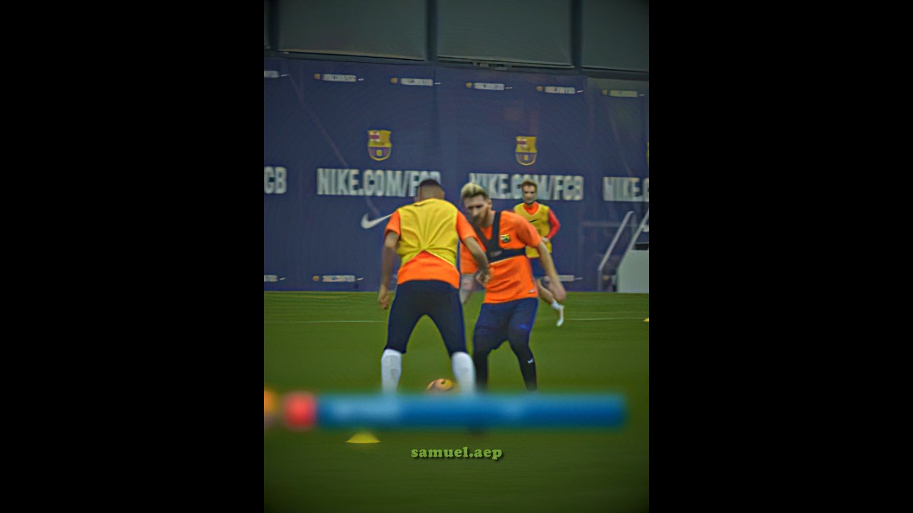 When Neymar Humiliated Messi 🤯🔥
