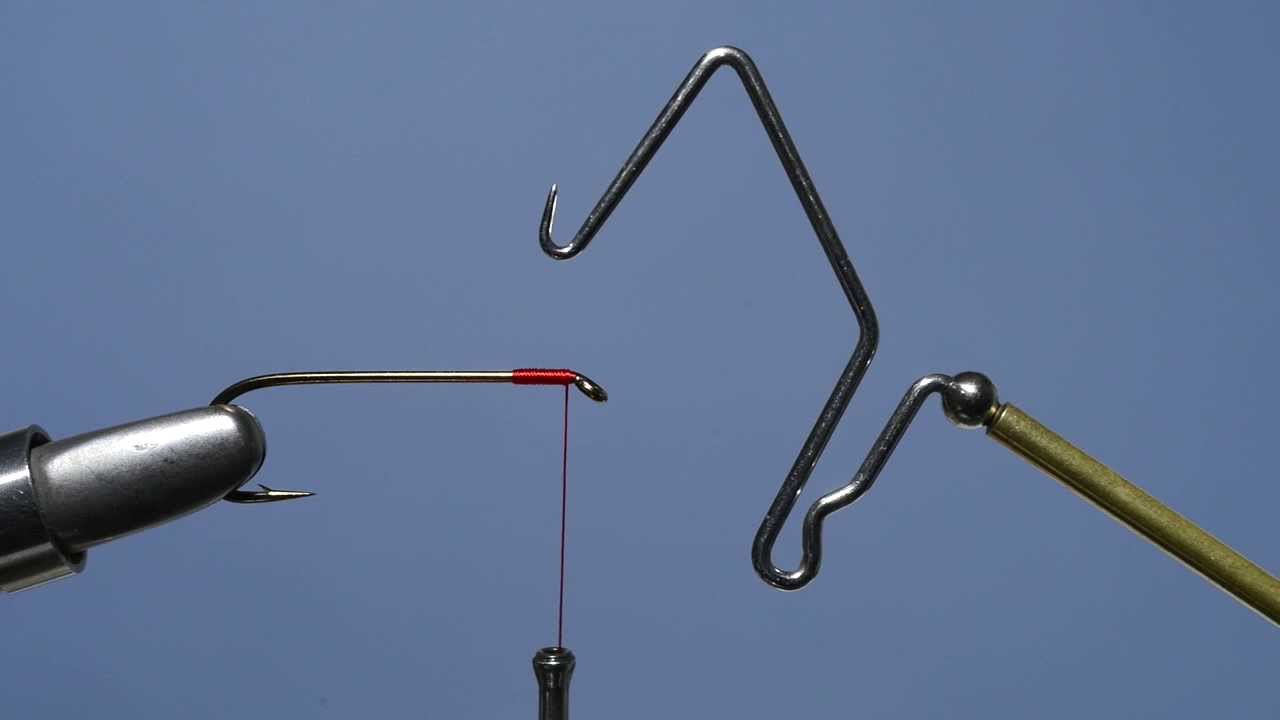 whip finish - fly tying for beginners