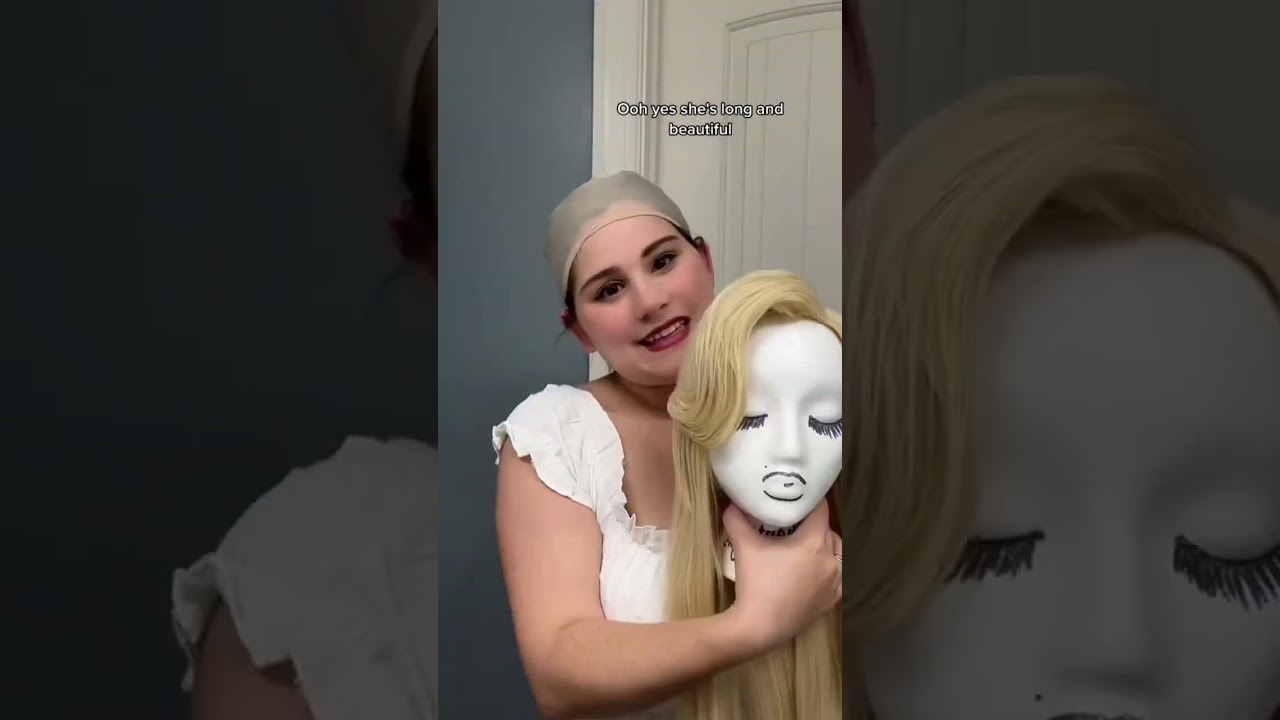 Wig Try On ✨🌸🥹 #rapunzel #disneycosplay