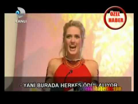 WİLMA ELLES - 3.OMÜ Medya Ödül Töreni
