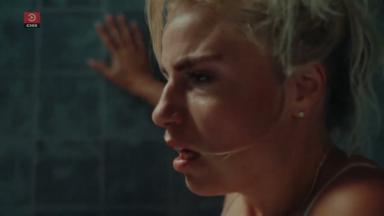 woman has destructive diarrhea