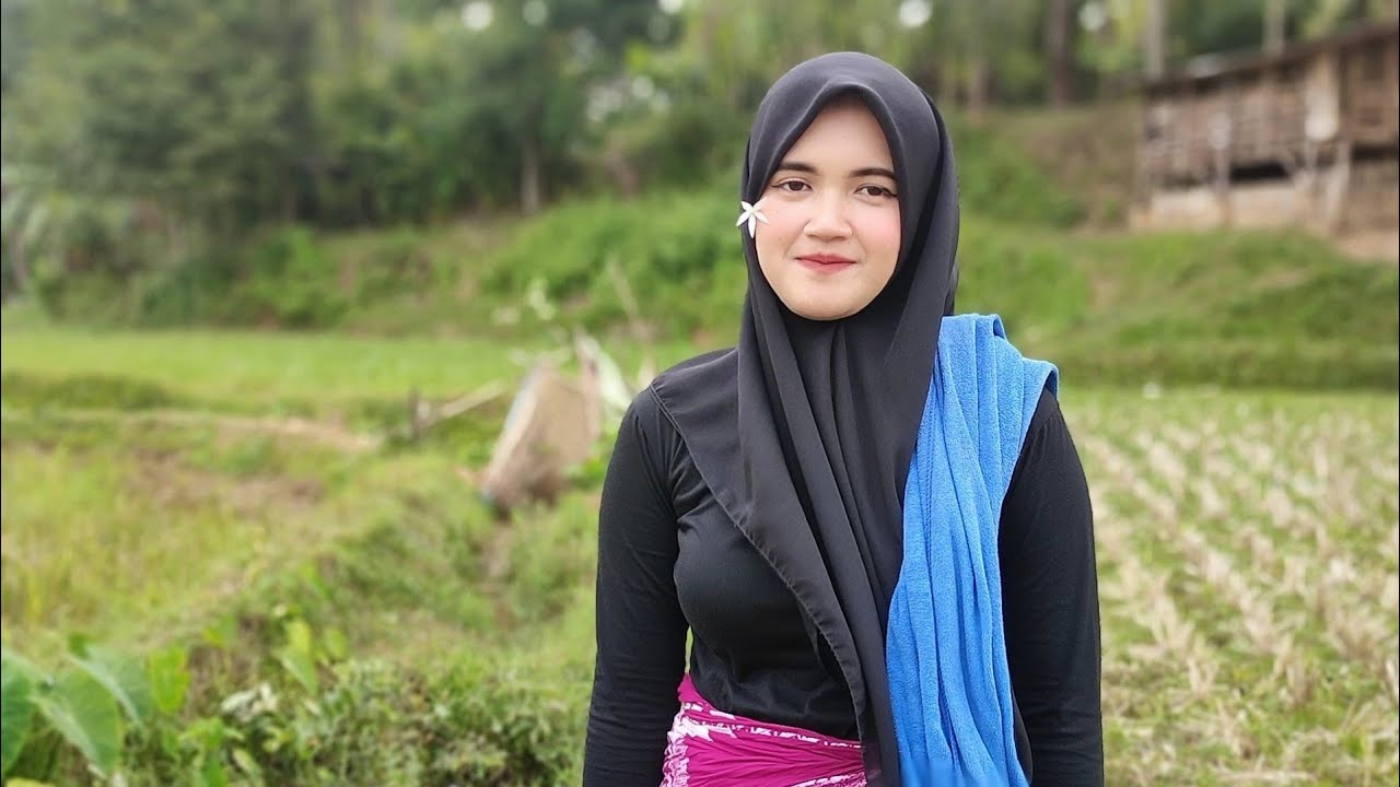 WOOW BIKIN BETAH‼️NEMENIN NENG ENJI JANDA DESA MONTOK MAU MANDI DI JAMBAN