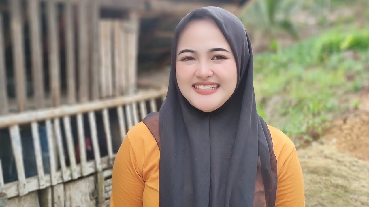 WOOW...MATA INI BENAR2 GA BISA BERKEDIP KETEMU NENG RIRI BIDADARI DESA CANTIK DI PELOSOK PEDESAAN
