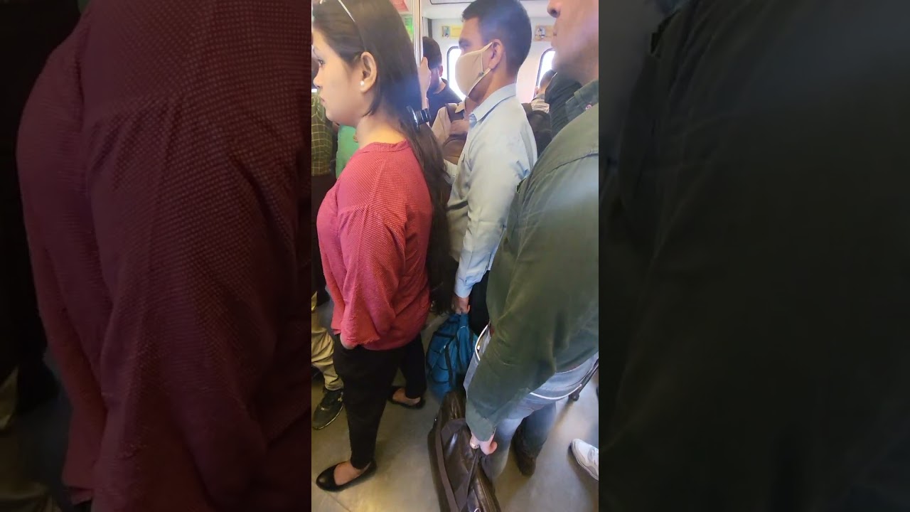Wrong Touch | Delhi Metro | Trying to grop girls | Aware