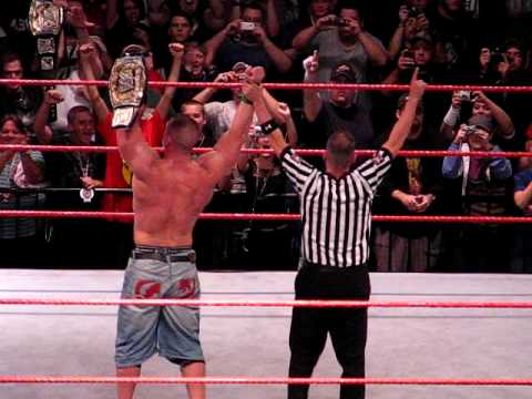 WWE Raw Moncton, NB - Cena vs Orton