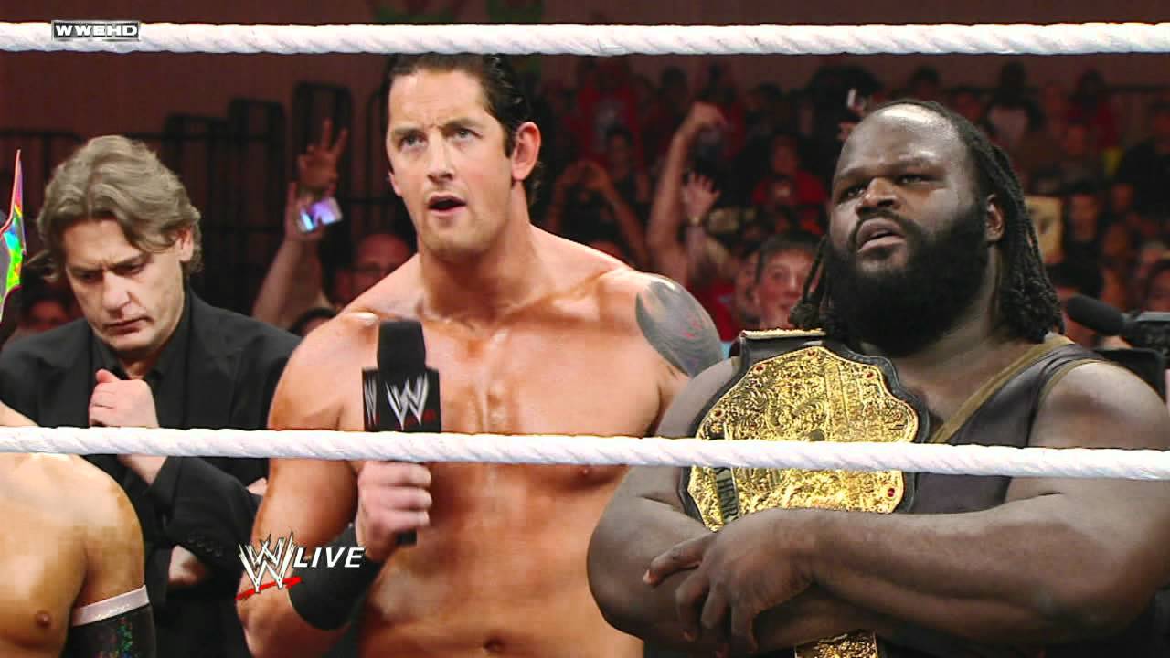 WWE Superstars vote no confidence in WWE COO Triple H: Raw, October 3, 2011