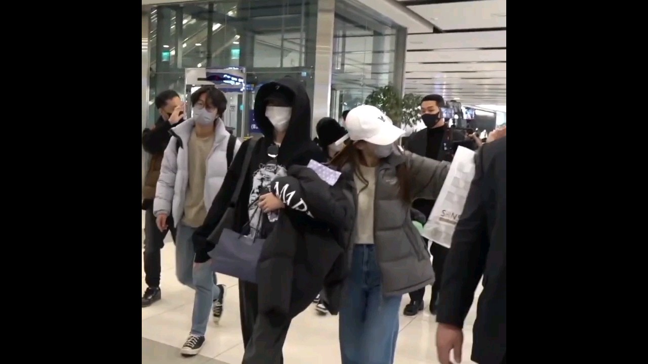 xiaoeun airport ❤🤍#kep1er #youngeun #xiaoting