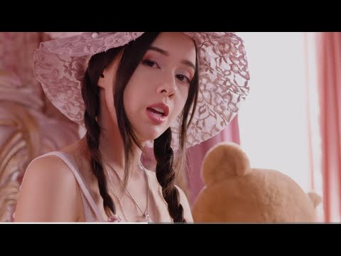 XTINA GG - SPOOKED (Official Music Video)
