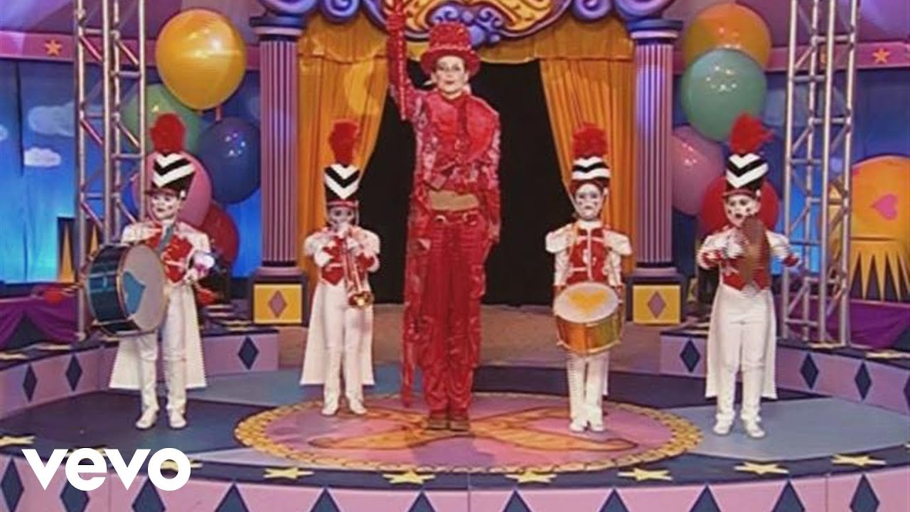 Xuxa - Ta-Ra-Ra-Bum-Di-Ei (Ta-Ra-Ra-Boom- De-Ay)