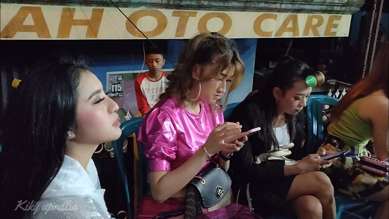 YA.. BEGINILAH!! DIBELAKANG PANGGUNG