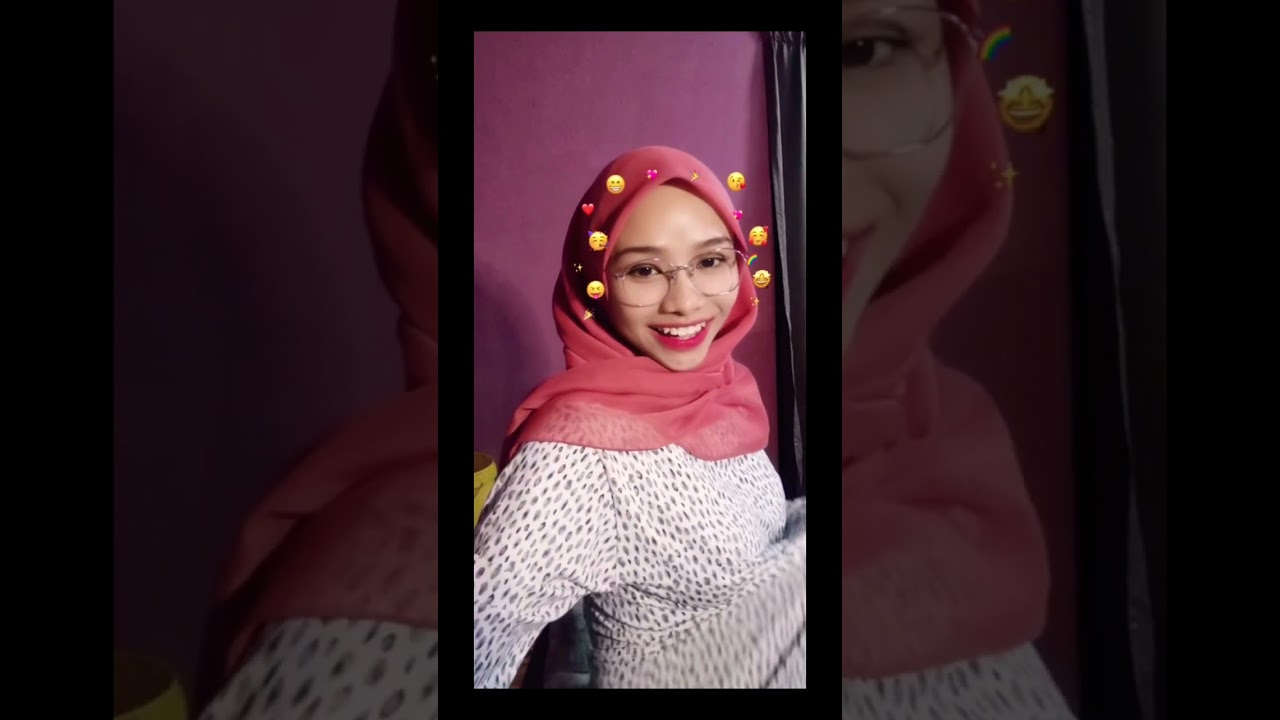 YAH YAH!! 🔥🔥 / Beauty Asian Hijaber
