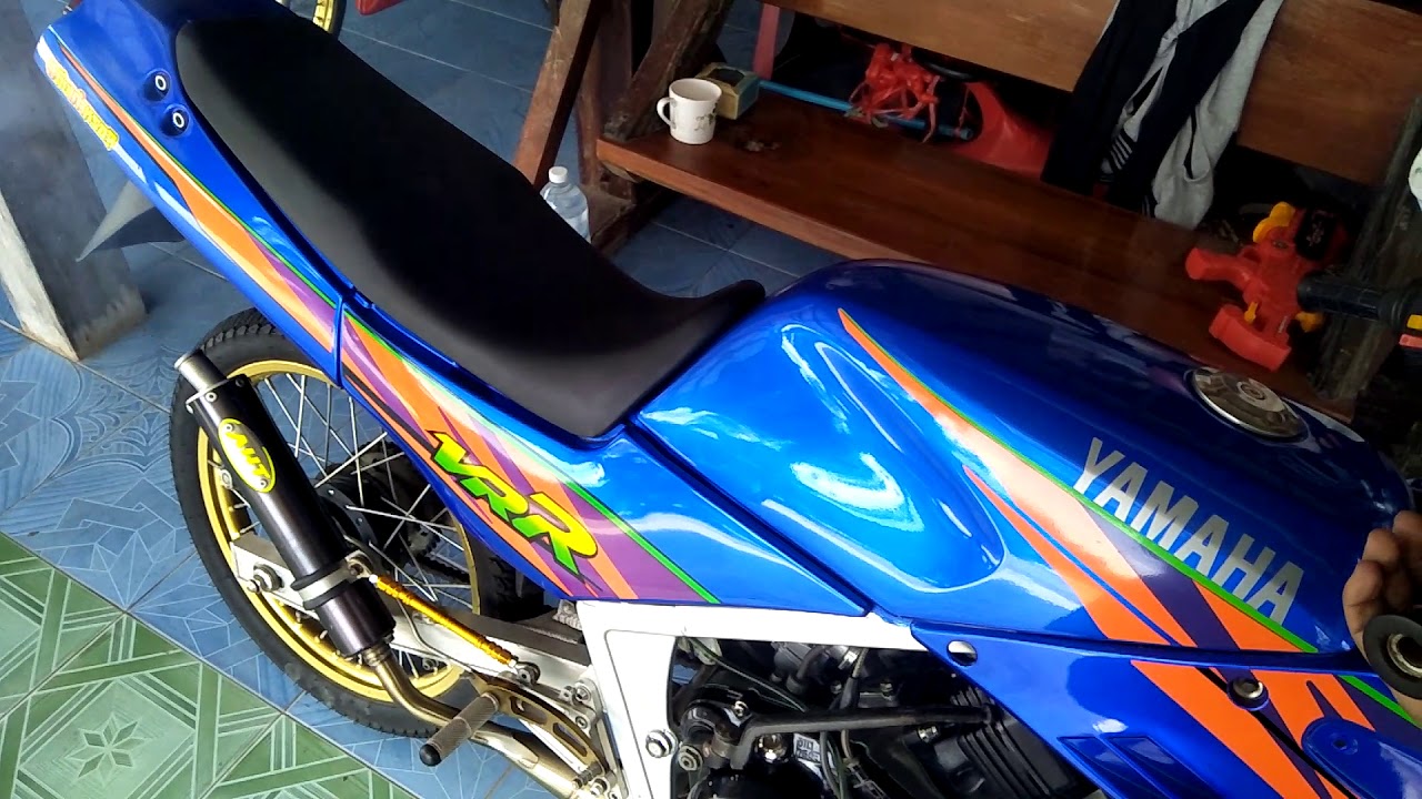 Yamaha VR 150