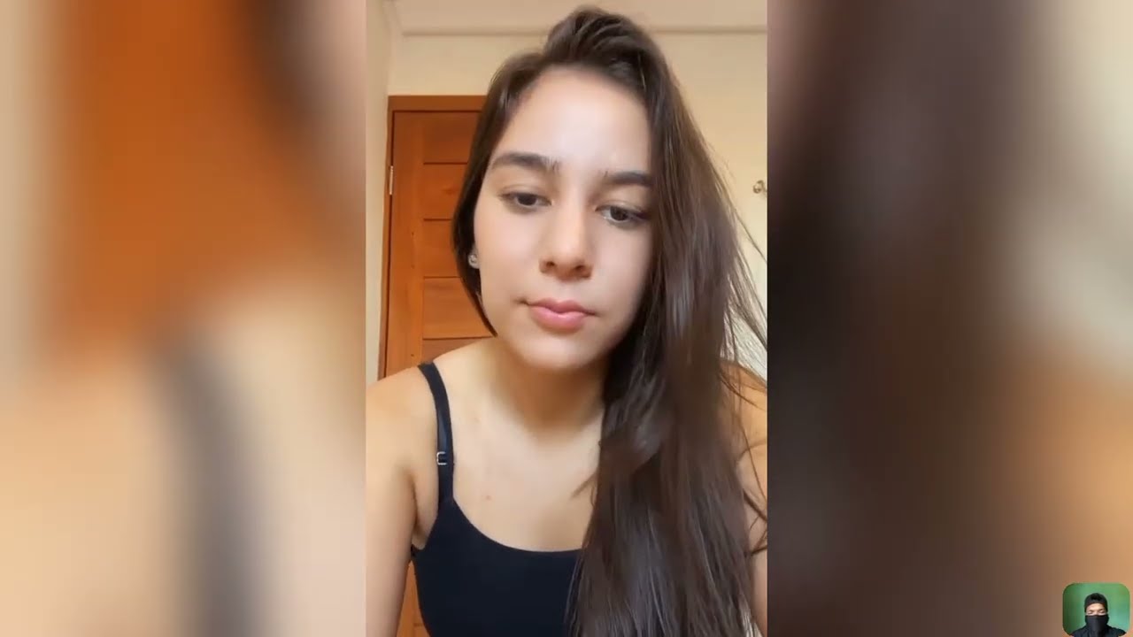 Yasmin Live on Periscope - Beautiful Girl – reaction sofia_11