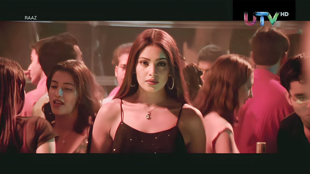 Yeh Sheher Hai Aman Ka (Yahan Pe Sab Shanti Shanti Hai) Raaz 2002 | Bipasha Basu & Dino Morea.