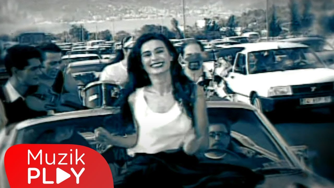 Yıldız Tilbe - Dili Ballım (Official Video)