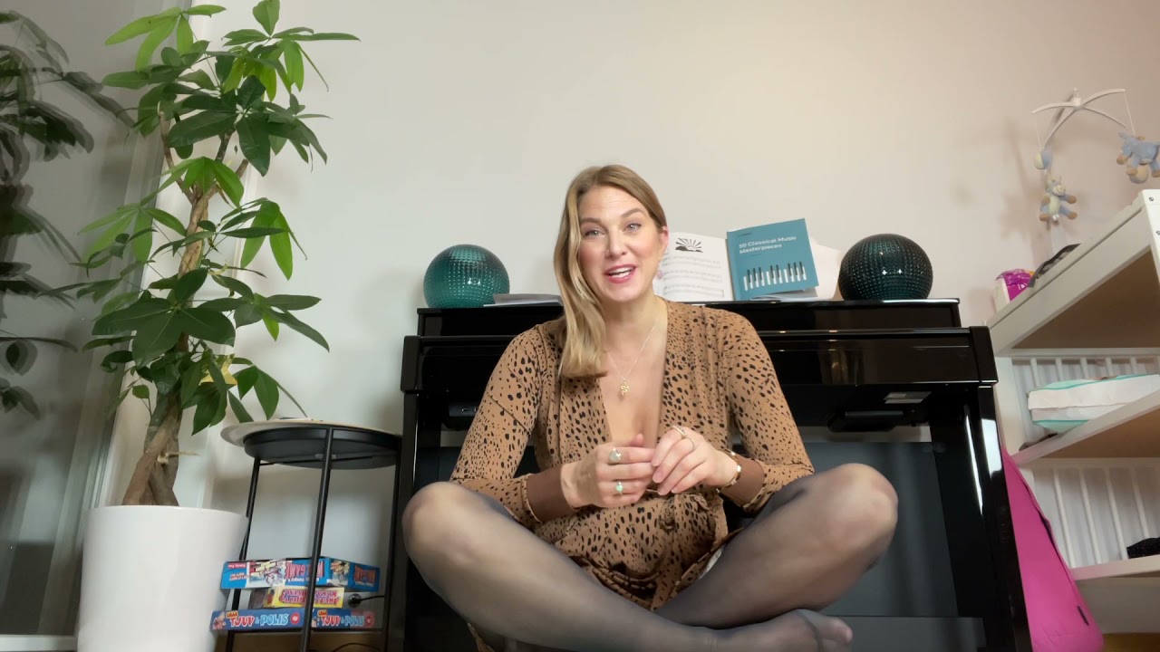 YOGA CLASS! Day 1050 of yoga and gratefulness