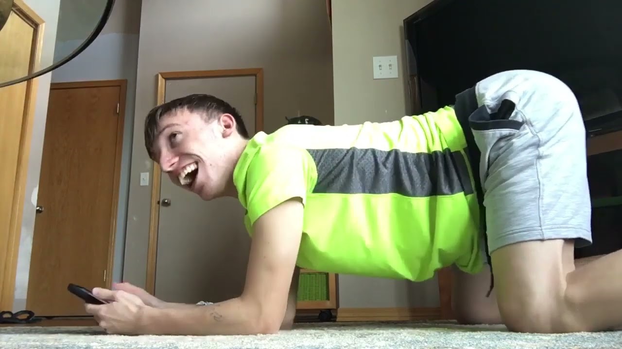 Young Farts On Command