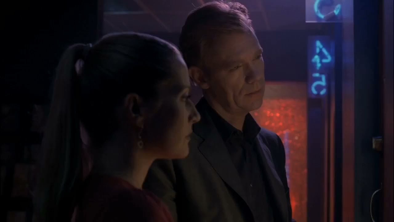 You're standing in my crime scene. | CSI: Miami