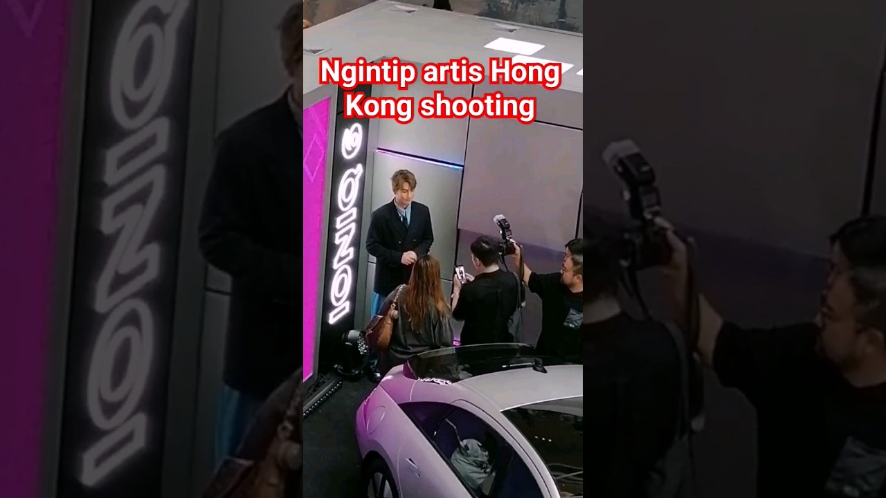 YUK NGINTIP ARTIS HONG KONG MIRROR YANG LAGI SHOOTING