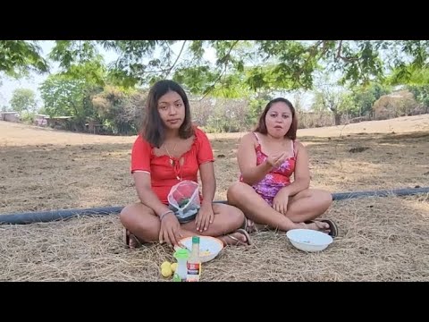 Yuli Asi hacemos ensalada verde