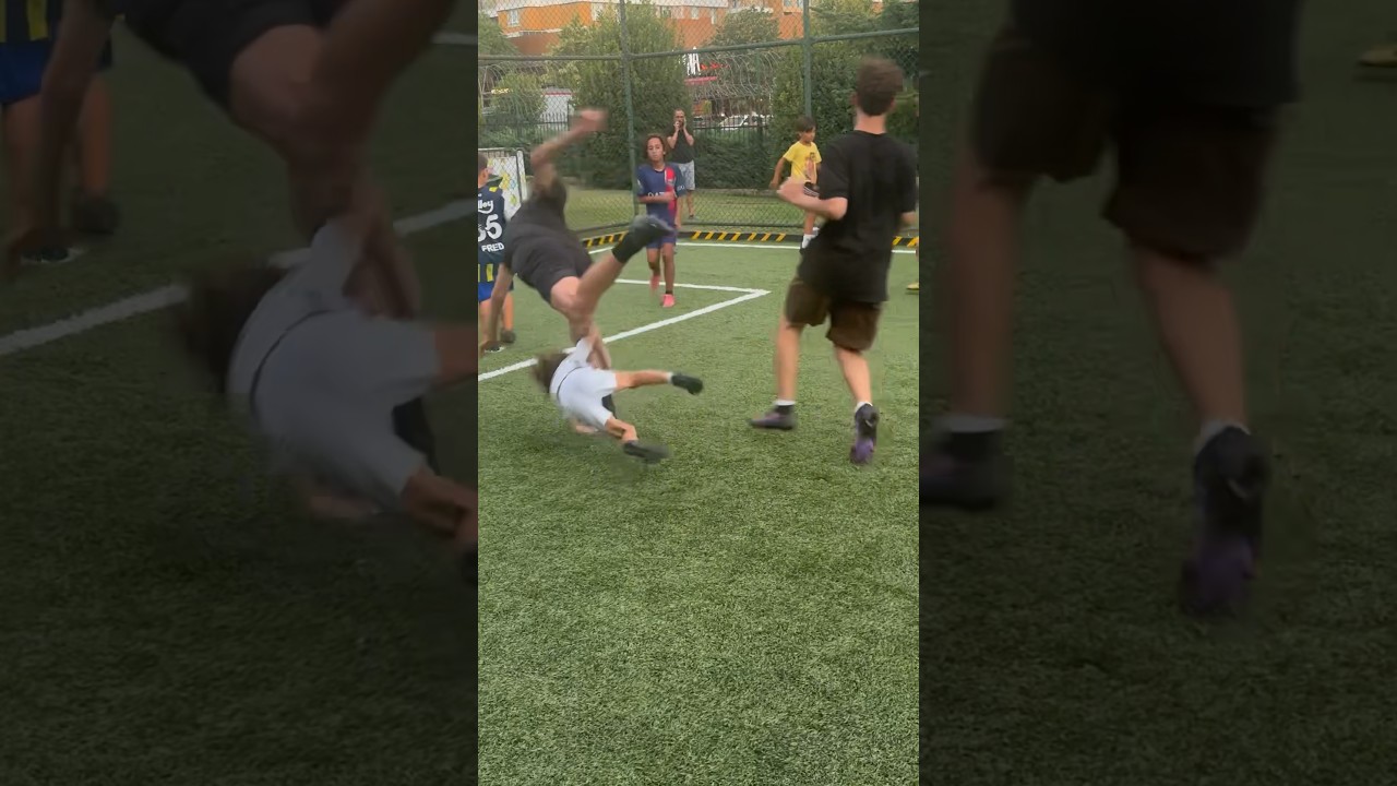 Yusuf Emre gel gel derken, ufak bir kaza geçirdi. Allah’tan ucuz atlattık #shorts #football