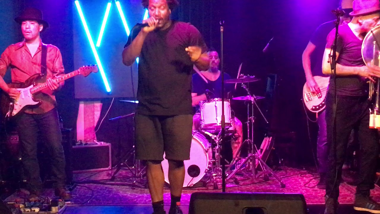 YY live at Lux 2018 - MINUTEMEN (Snippet)