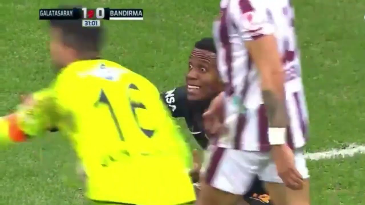 zaha whats going on man ????? -umidi-