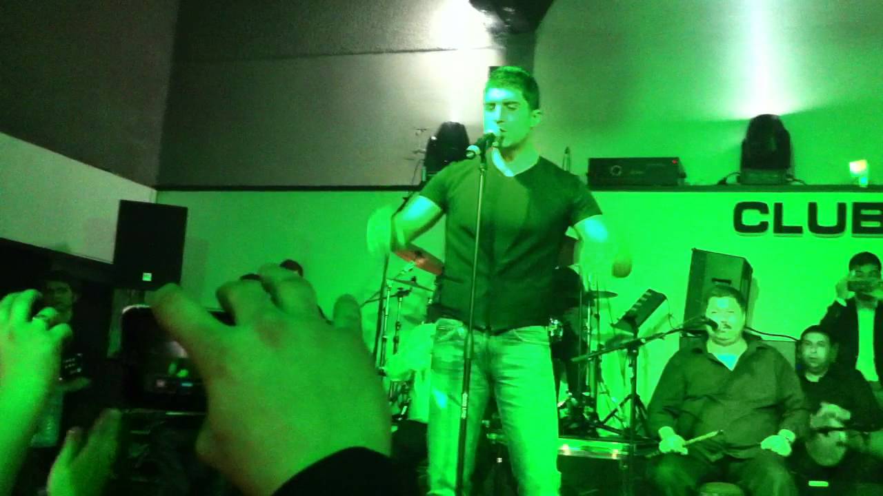 özcan deniz Zorun Ne Benle Ask  wien 2012 dj ezeto 01.